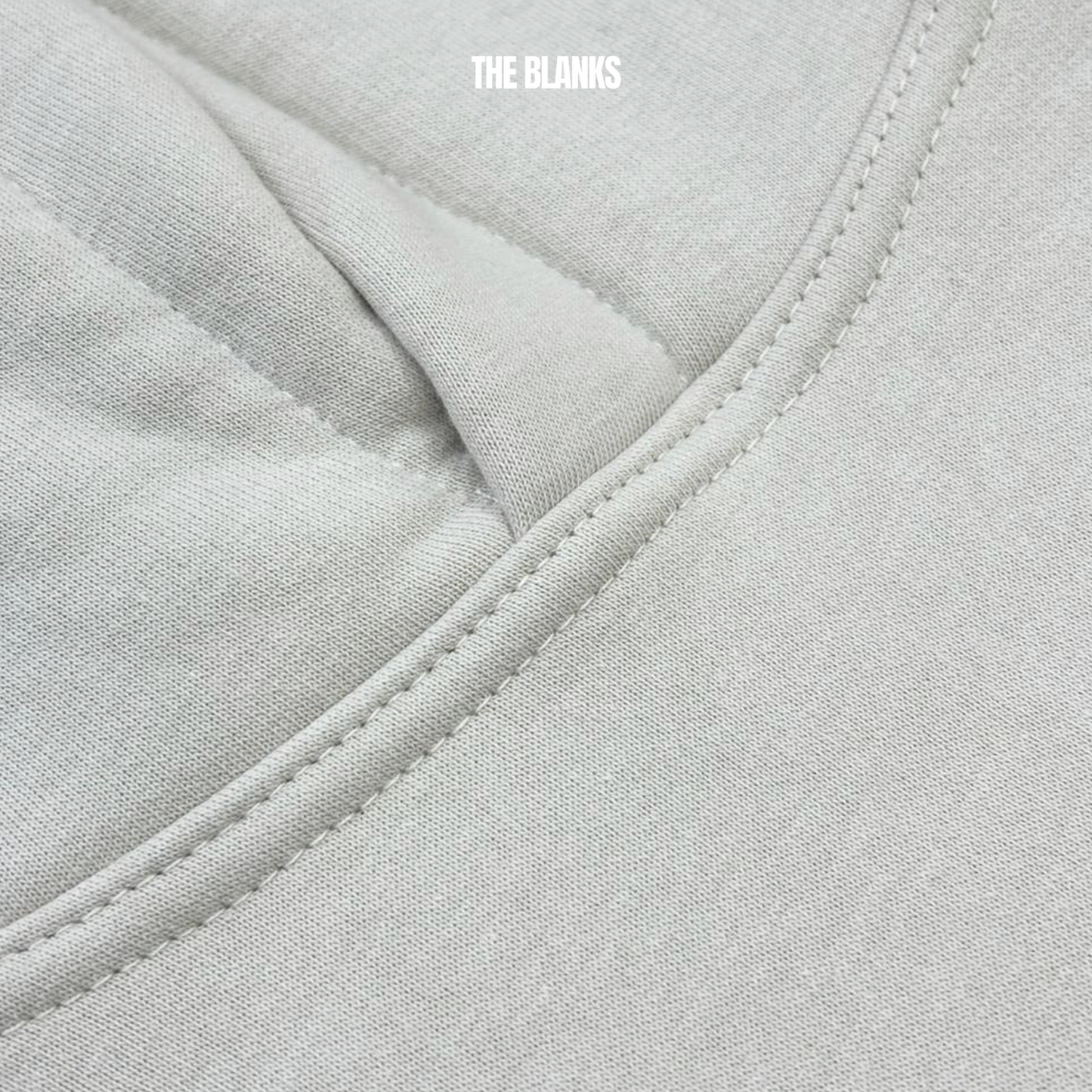 WHITE BASIC OVERSIZE HOODIE